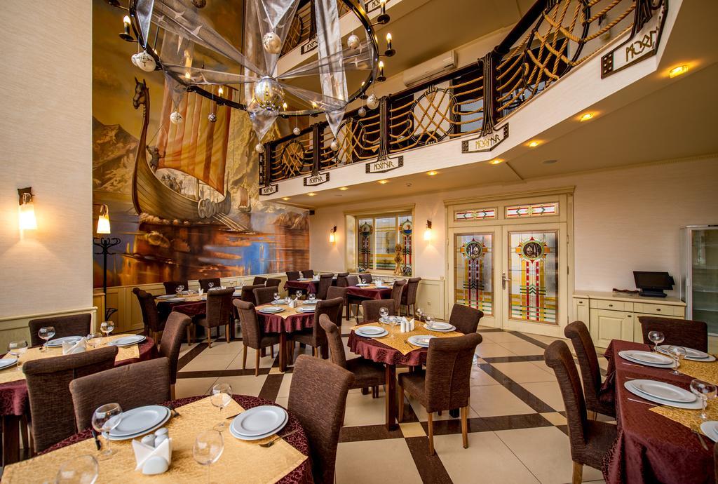 Buhta Vikingiv Hotel Vodniki Buitenkant foto