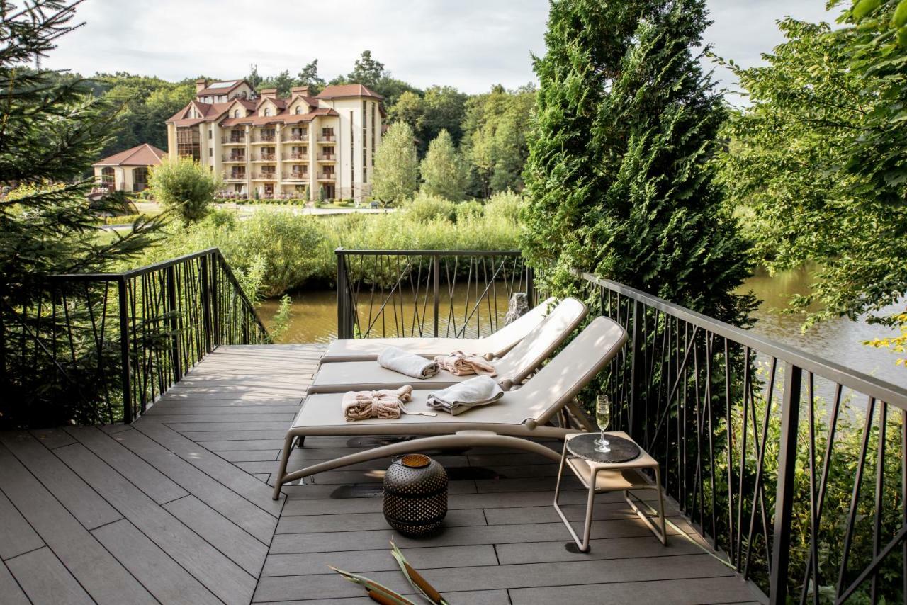 Buhta Vikingiv Hotel Vodniki Buitenkant foto